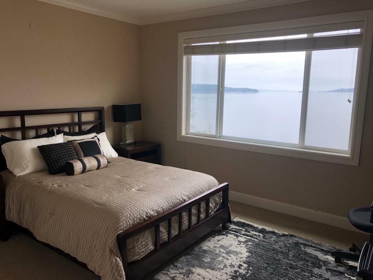 Redondo Waterfront House With A Private Room Federal Way Exterior photo